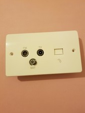 Mk K3561WHI 2G TV FM/DAB SAT Triplexer and BT Secondary WALL SOCKET 