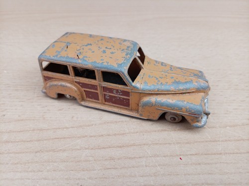 Dinky toys american plymouth - american,