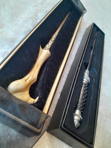 Harry potter wands - harry,