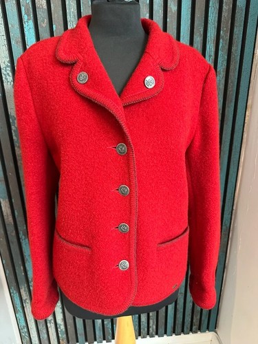 Giesswein pure wool - red, boiled