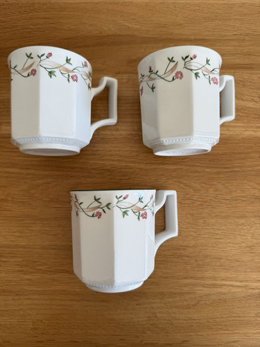 Eternal beau mugs johnson - eternal,