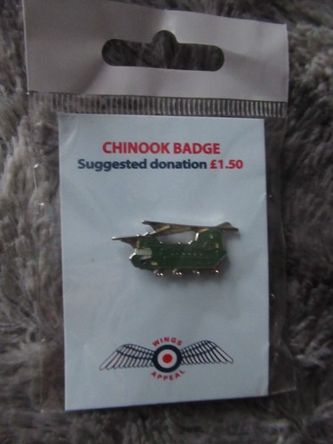 Chinook pin badge raf - chinook,