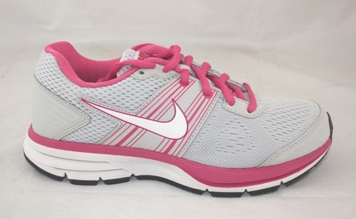 New nike big kids shoe - new,
