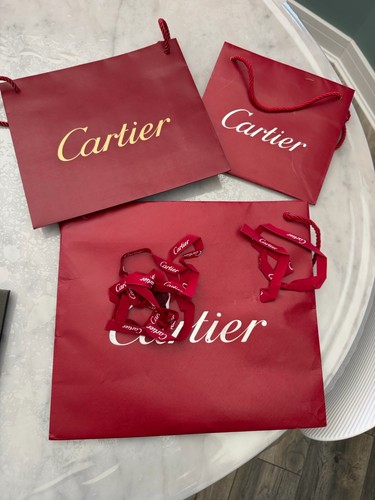 Genuine cartier boutique - 3x,
