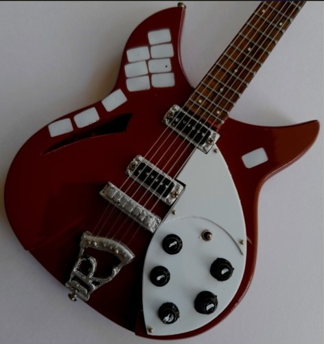 Paul weller miniature - paul,