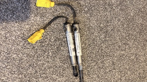 Porsche taycan faulty - taycan,