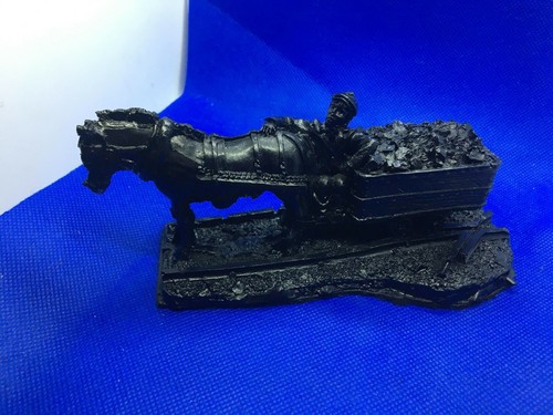 Small horse cart coal - small,