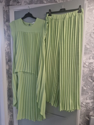 Apple green trouser suit - trouser,