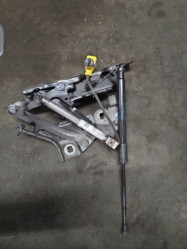 Genuine audi front right - genuine, b9