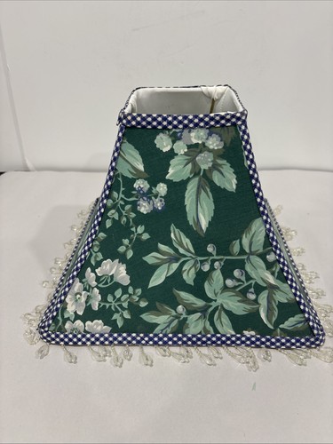 Vtg laura ashley lamp - laura,