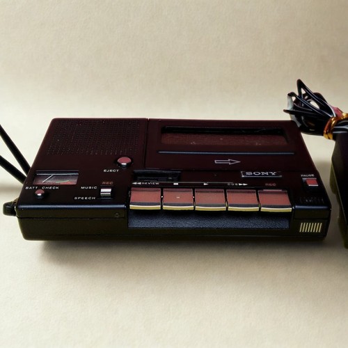 Sony 1100b portable - sony,