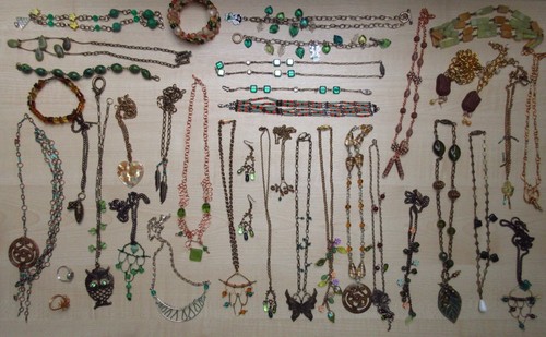 Jewellery complete pieces - jewellery, or