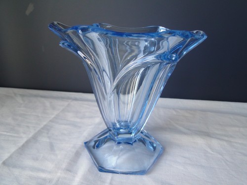 Antique art deco blue crystal - art,
