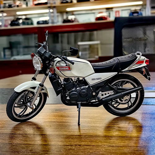 Yamaha rz250 rd250lc - rz250,
