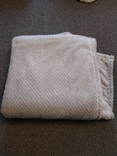 Extra Large Waffle Silver Grey Throw