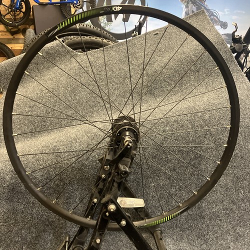 135mm rear bike wheel - 135mm,
