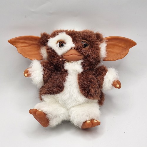 Neca gizmo gremlins plush toy - neca,