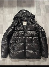 Moncler Puffer Size Medium Has