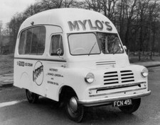 Bedford CA ice cream van Old