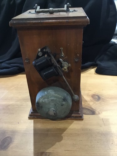 Antique butlers bell vintage - bell.,