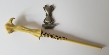 Harry Potter Wizarding World - The Noble Collection - Voldemort Wand & Crest