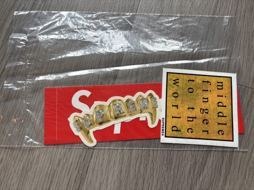 Supreme box logo - box, gold