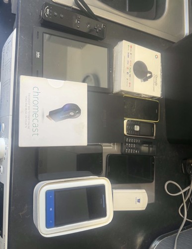 Mobile phones steros job - phones, lot