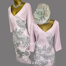 Zeila Size 12 - 14 BNWT Pale