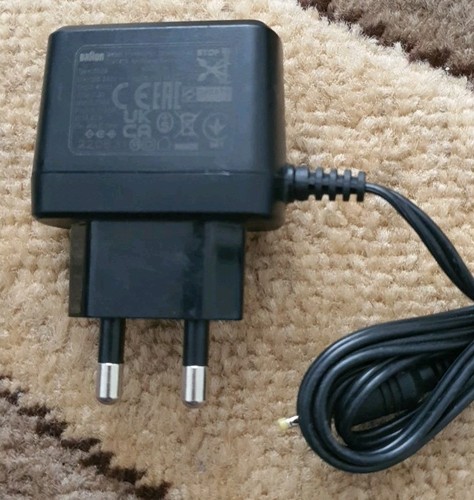 Genuine braun 5520 charger - genuine,