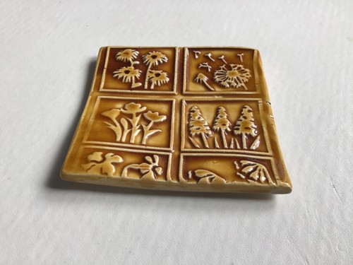 Studio pottery dish 1 8 - 3, 1/8”