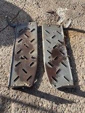 Footplate Footstep Foot Plate Set Pair for Massey Ferguson 35 65 135 835 Tractor