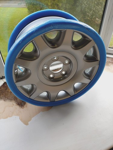 Jaguar solar alloy wheel - jaguar,