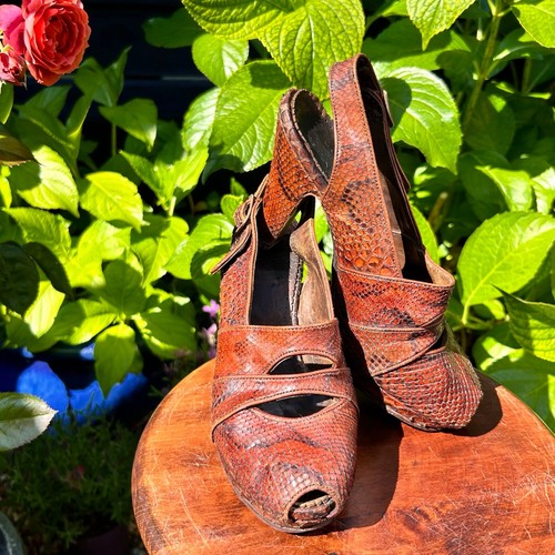 Fabulous 1940s snakeskin sling - fabulous,