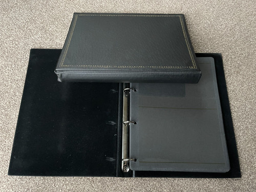 Stamp albums black 4 - x2,