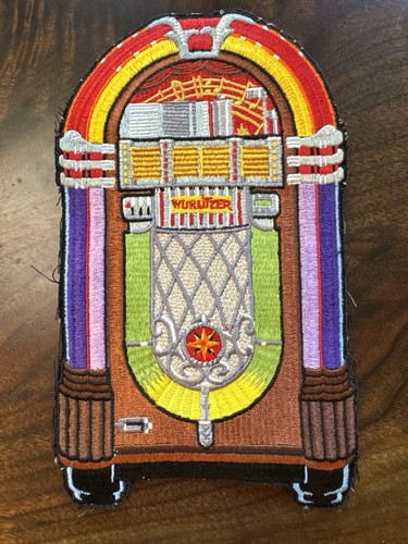 Large wurlitzer 1015 jukebox - wurlitzer,