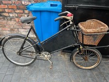 butchers    /  vintage delivery bike