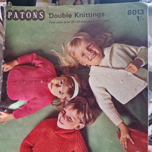 Patons 6013 child cardigan - dk,