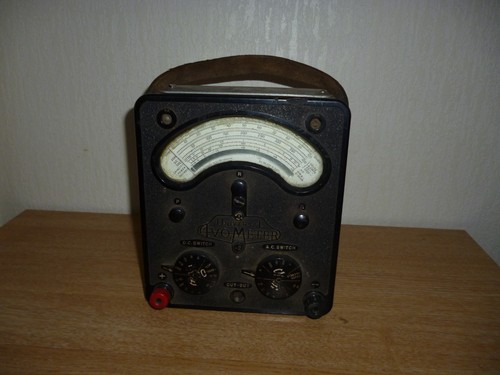 Vintage universal avometer - universal,