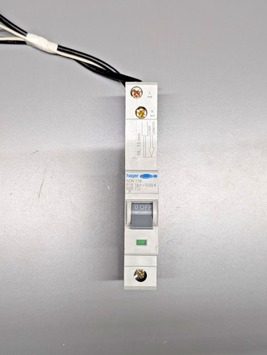 Hager adn116 amp curve b - 16,