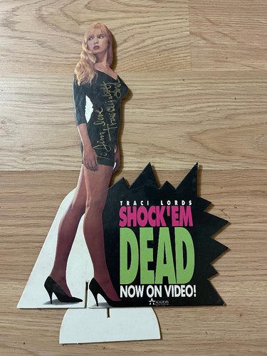Tracy traci lords - signed, shock