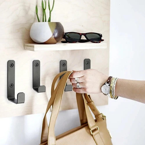 Heavy duty wall - heavy, hooks