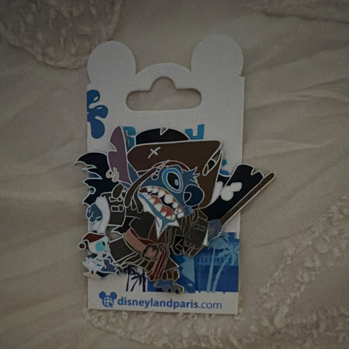 Disney stitch pirate pin - disney,