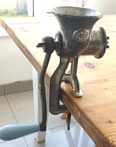 Vintage spong model - vintage,
