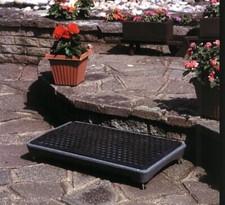 Derby half step outdoors - half-step,