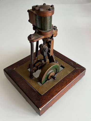 Antique verticle live stem - antique,