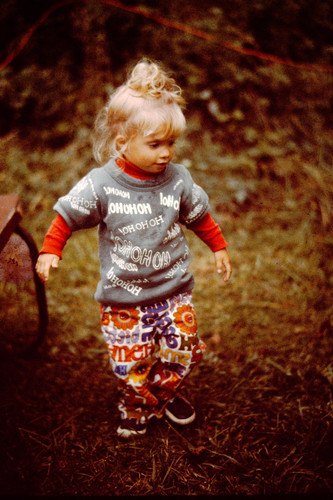 Aug 1975 family photo kid - photo,