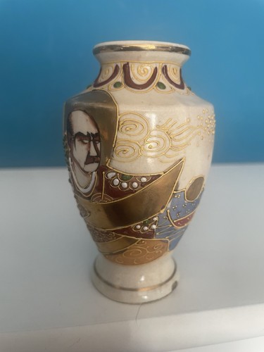 Vintage japanese satsuma vase - satsuma,