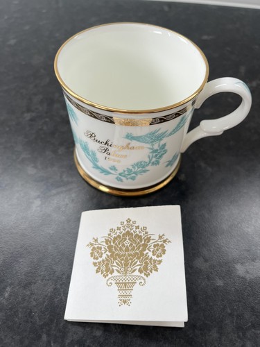 Buckingham palace souvenir - souvenir, mug