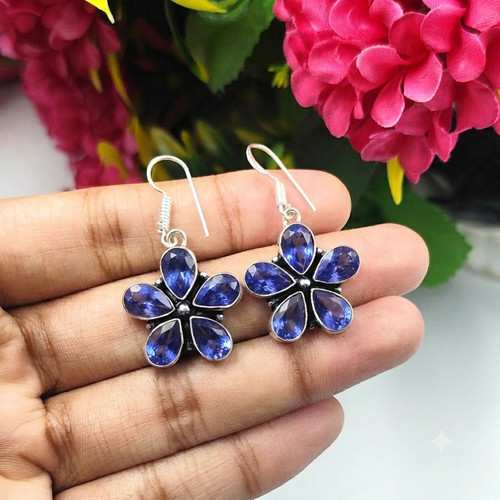 Blue tanzanite gemstone - tanzanite,