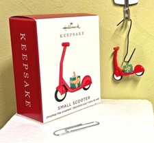 Hallmark 2020 Small Scooter